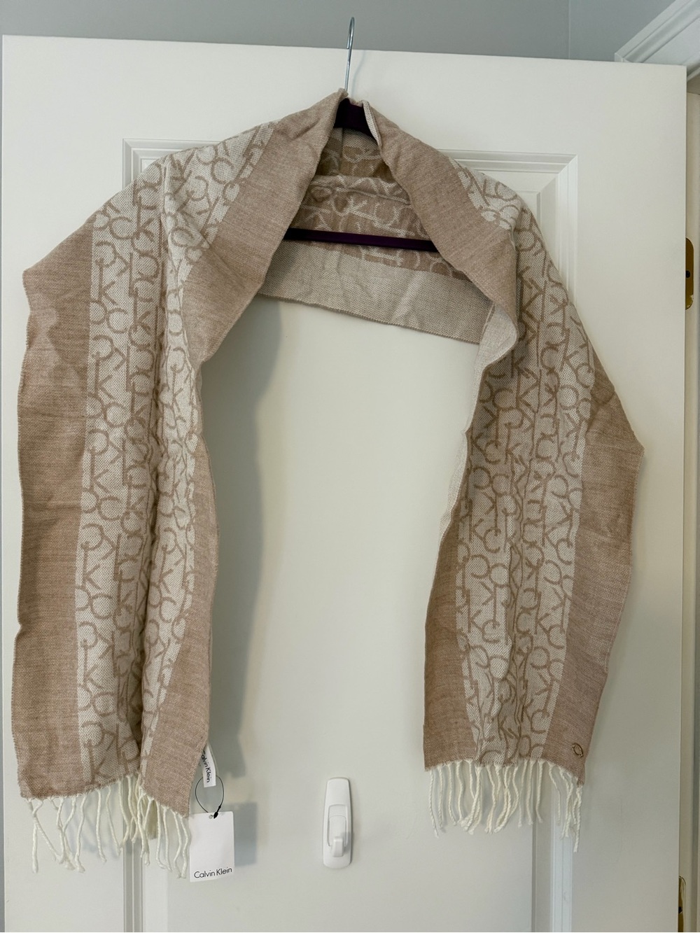 Calvin Klein Women’s Logo Monogram Scarf Beige Cream NWT One Size
